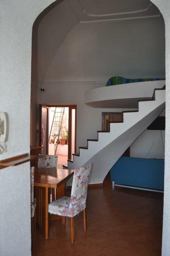 Villa Casa Geltrude al porto Procida Exterior foto